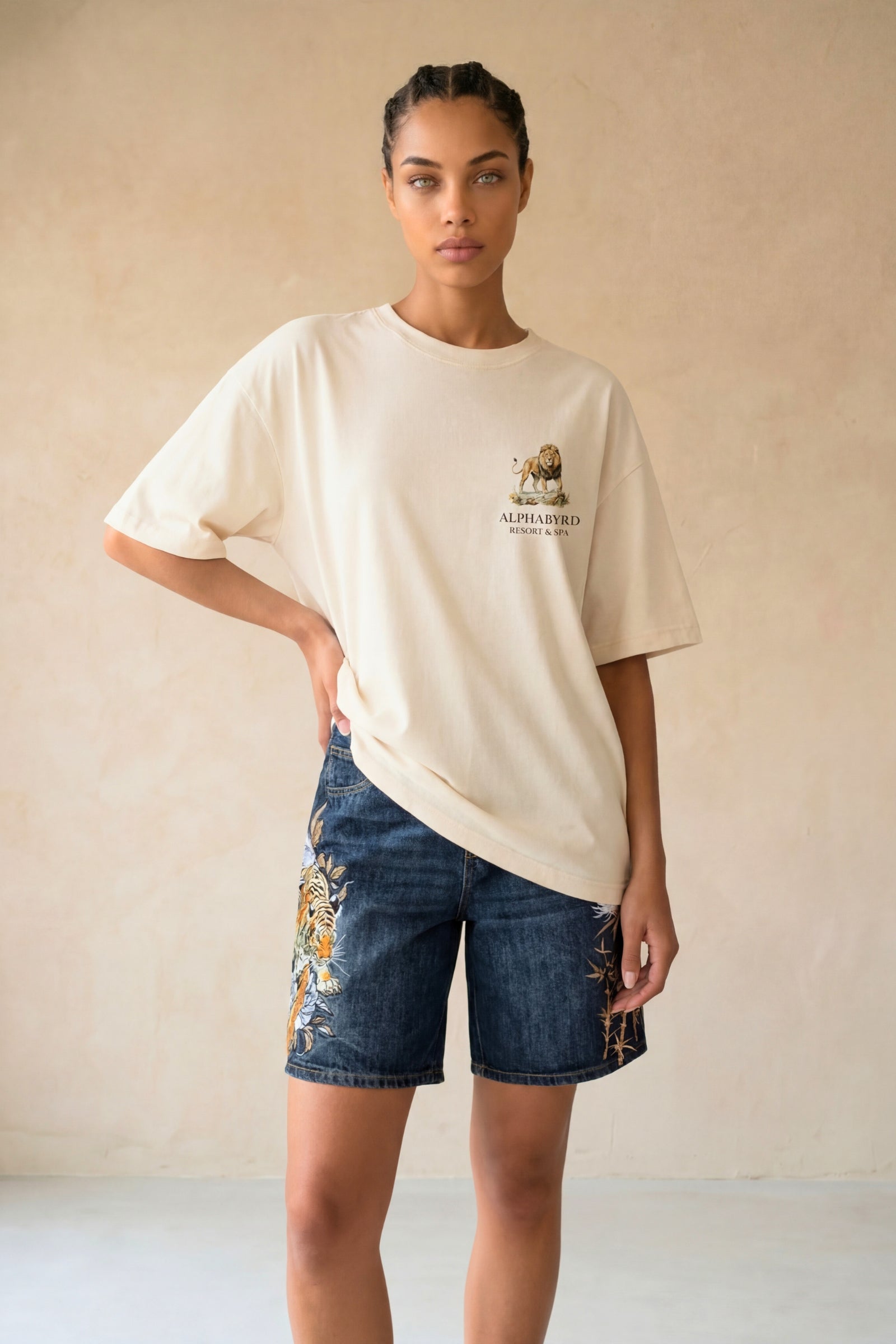ALPHABYRD RESORT MEMBERS CLUB OVERSIZED TEE