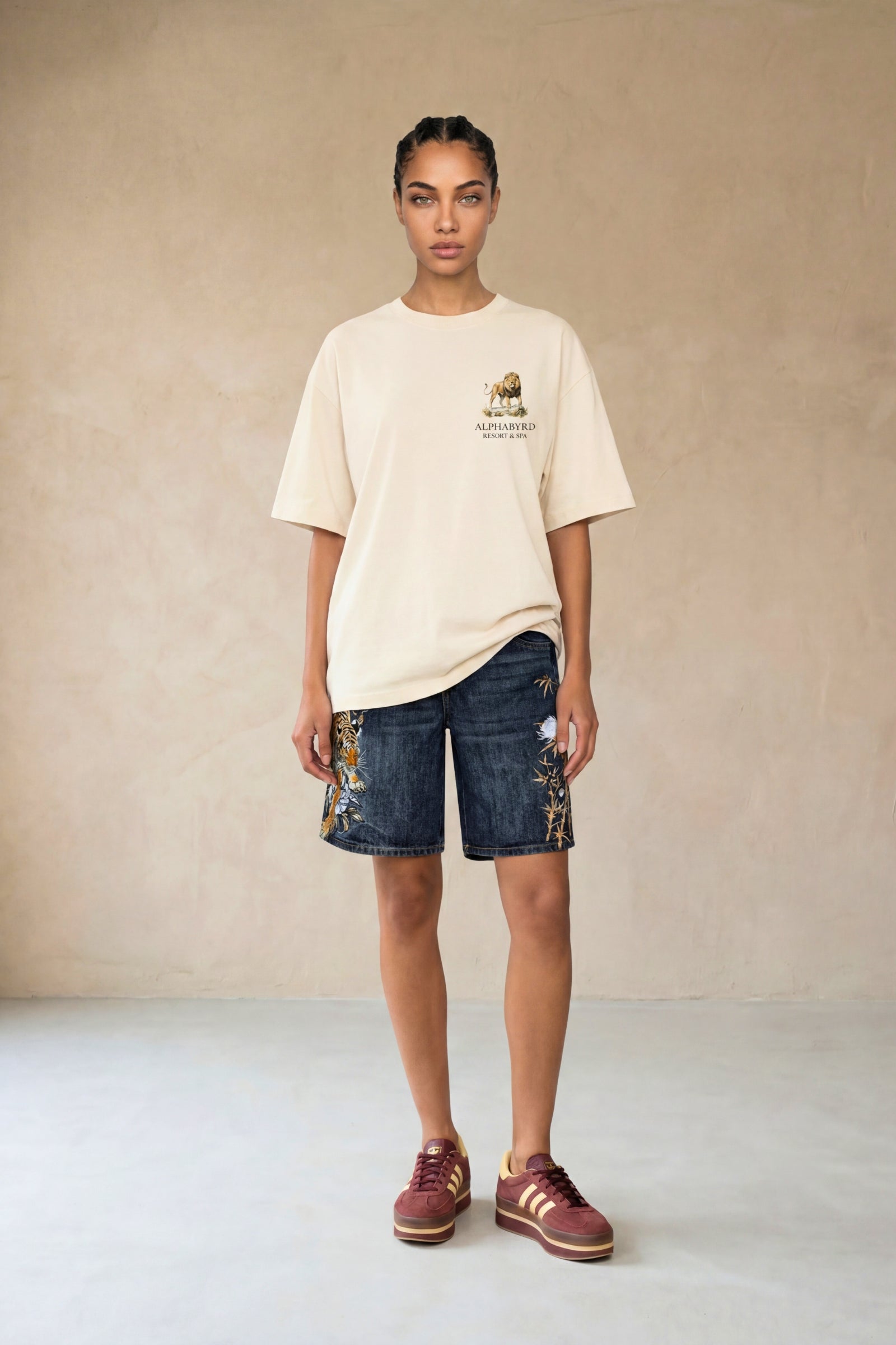 ALPHABYRD RESORT MEMBERS CLUB OVERSIZED TEE