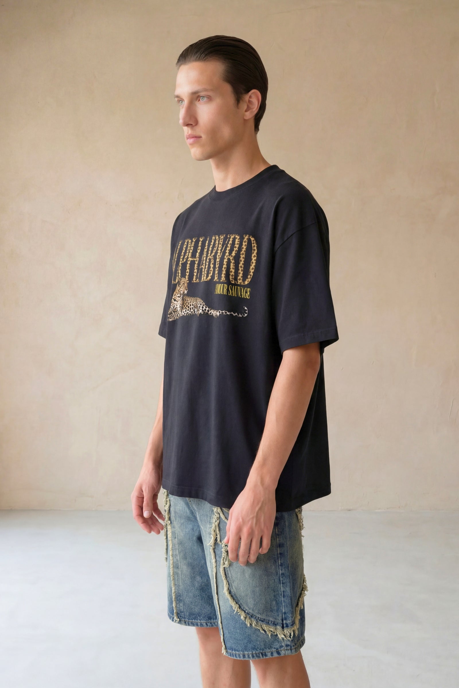 AMOUR SAUVAGE OVERSIZED TEE