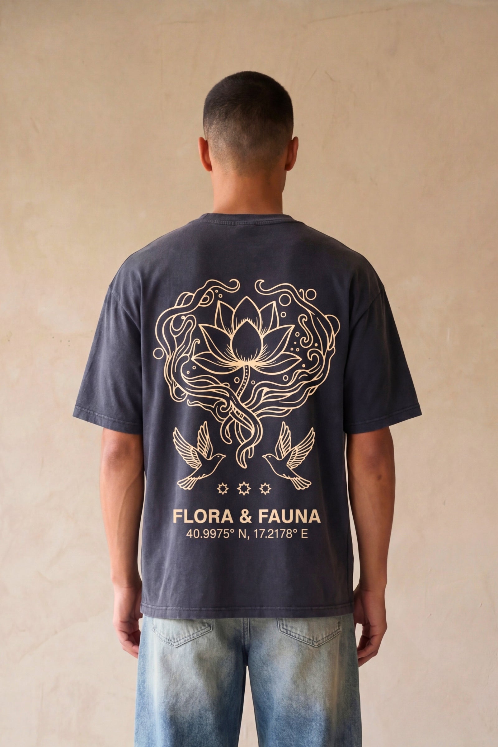 FLORA & FAUNA OVERSIZED TEE