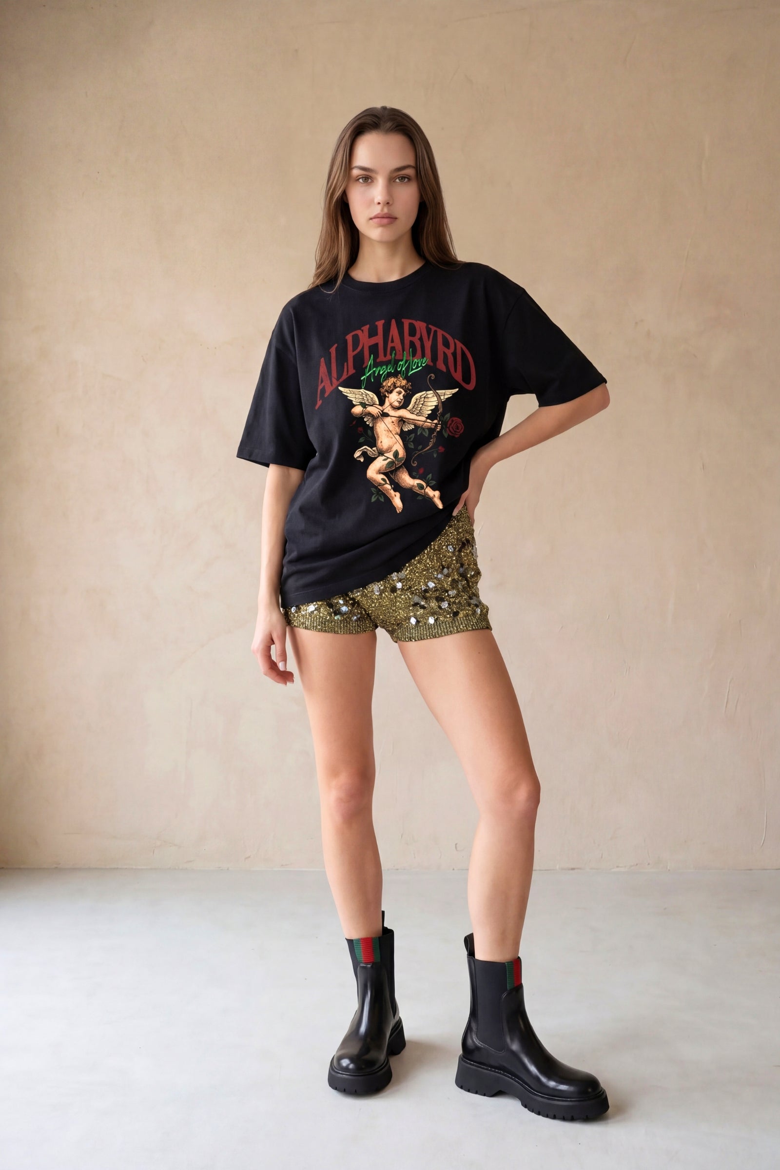 ANGEL OF LOVE OVERSIZED TEE BLACK