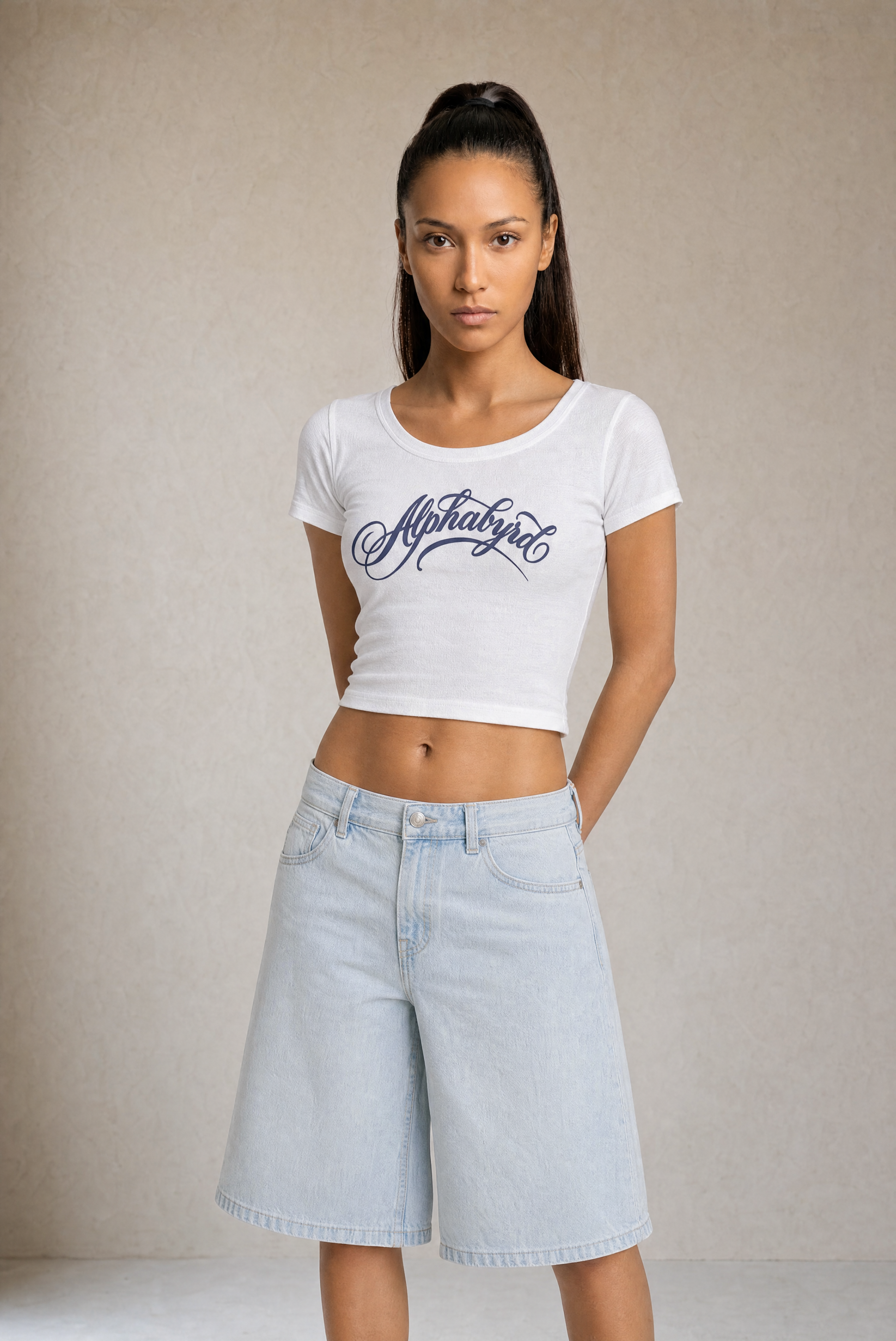 Signature Script Cropped Tee